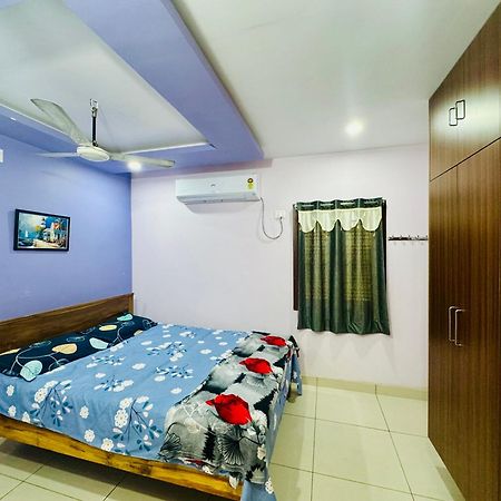 Sri Padha Vallabha Serenity Homestay Pithapuram Eksteriør bilde