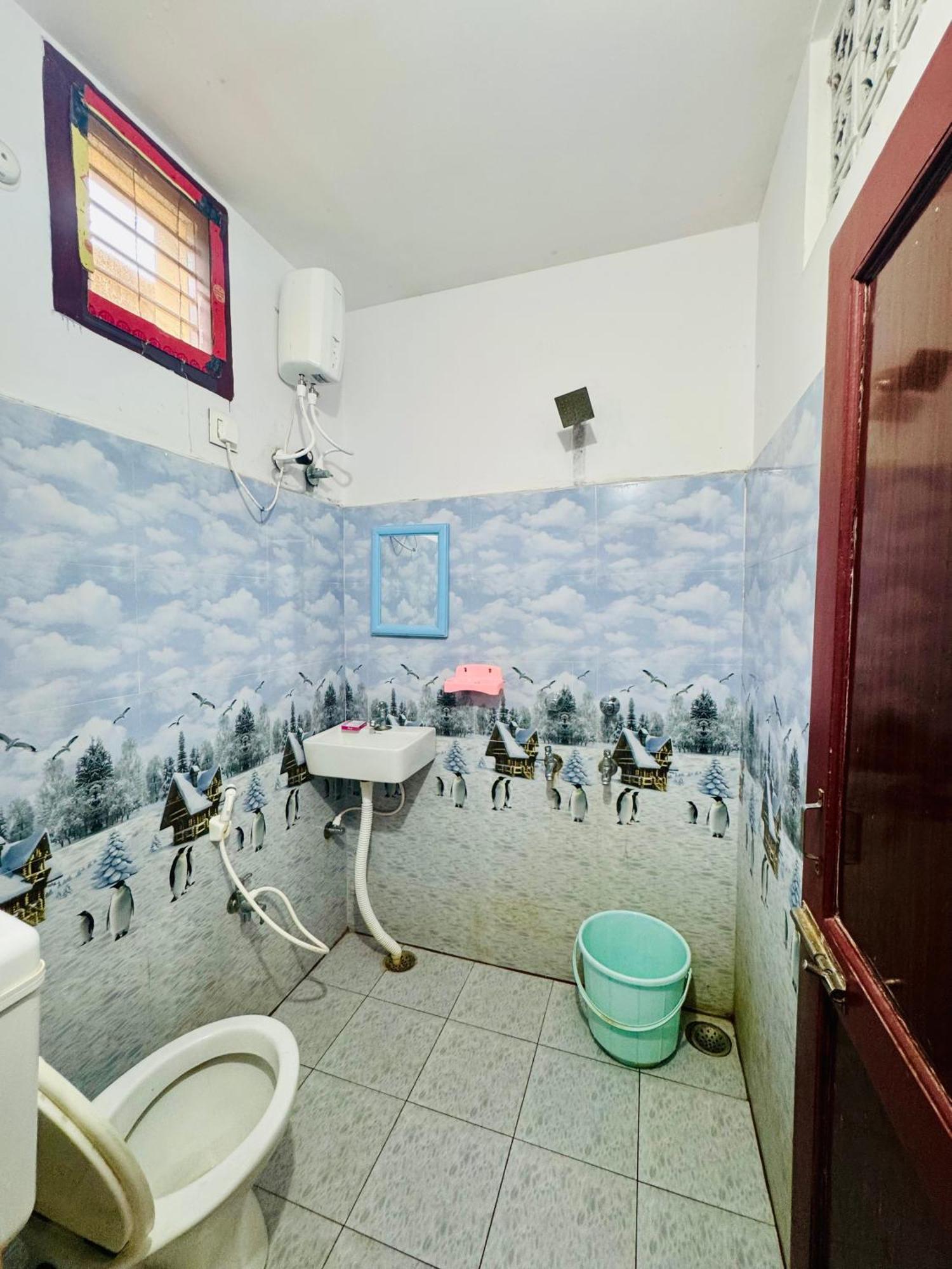 Sri Padha Vallabha Serenity Homestay Pithapuram Eksteriør bilde